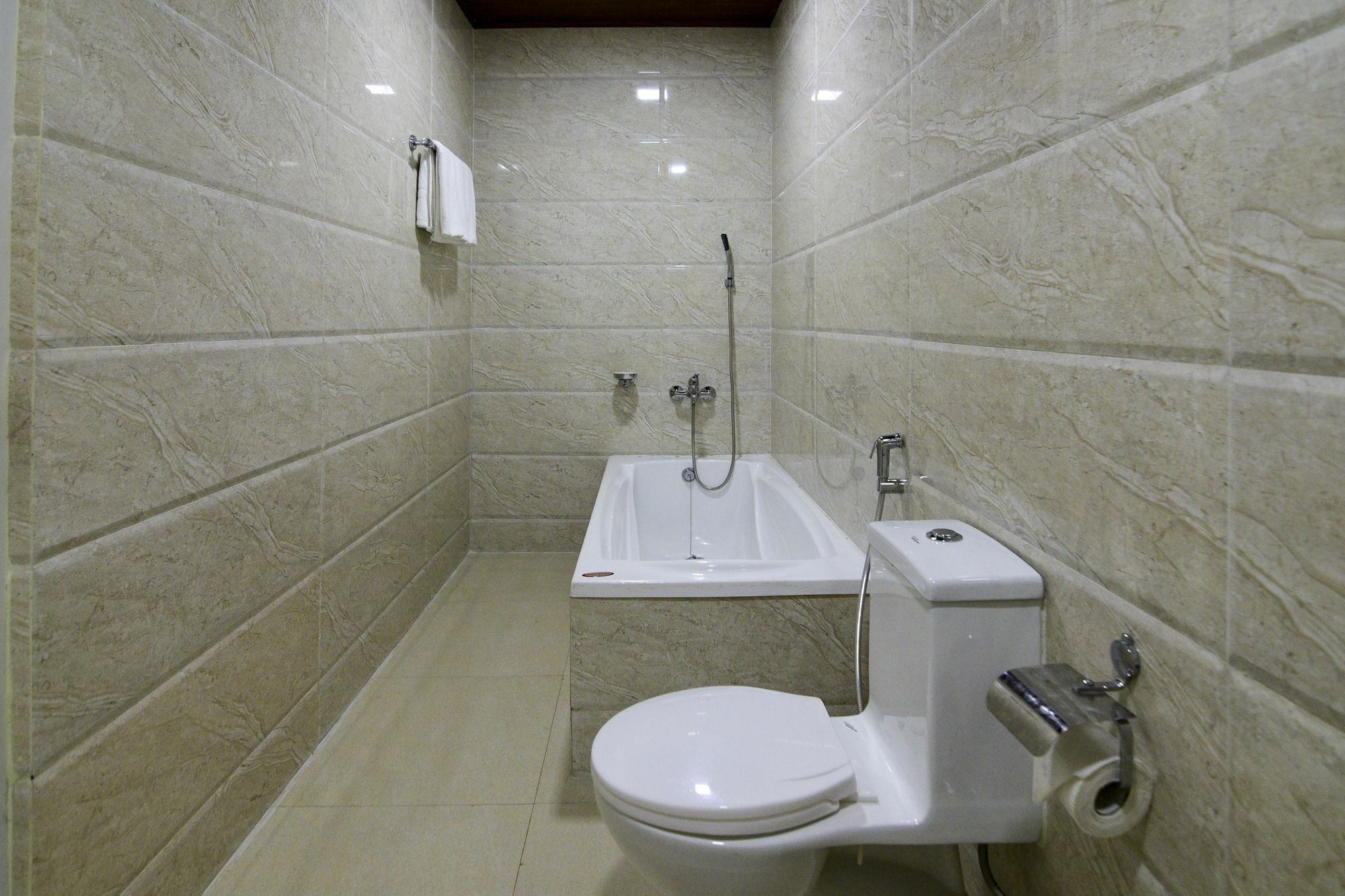 Seashore Beach Resort Калангуте Екстериор снимка